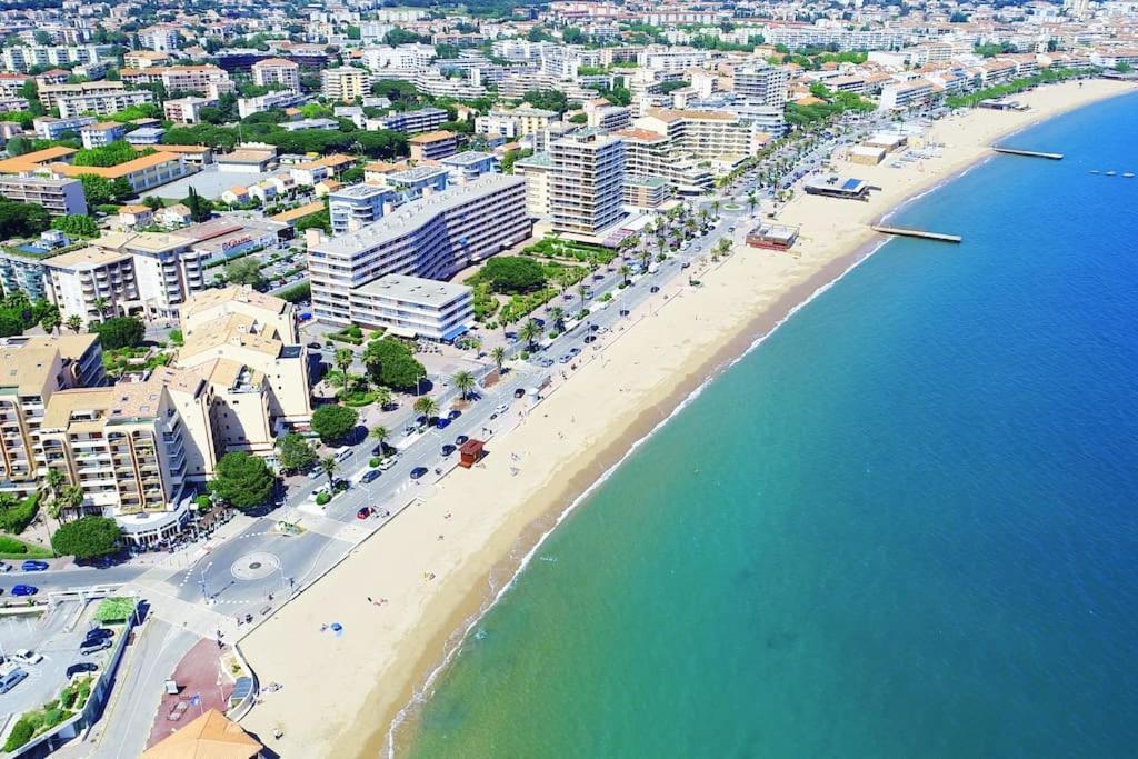 Port-Frejus, Le Paladien, Appartement 2 Pieces Climatise, Terrasse & Parking Екстериор снимка