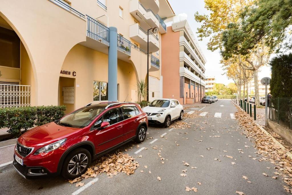 Port-Frejus, Le Paladien, Appartement 2 Pieces Climatise, Terrasse & Parking Екстериор снимка